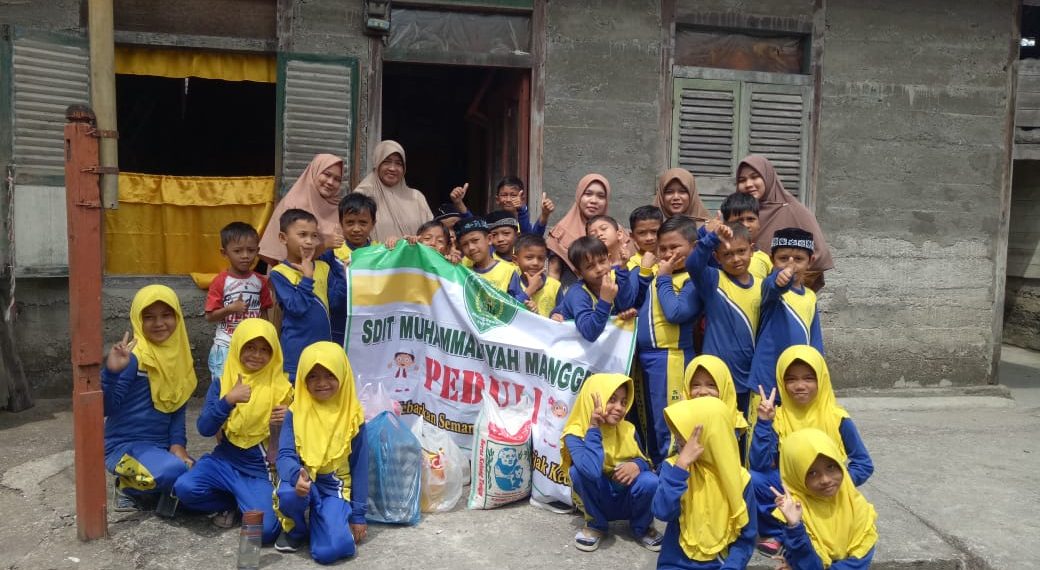 SDIT MUHAMMADIYAH MANGGENG PEDULI KELUARGA YATIM