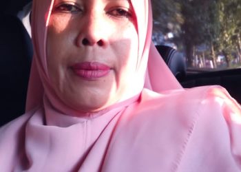 Kulukis Wajahmu di Angan