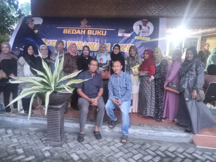 DEMOKRASI IBARAT POMPA | Potret Online