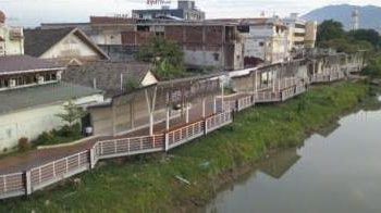 Pemko Lelang Pengelola Bangunan Kuliner Tepi Kali Peunayong, Banda Aceh