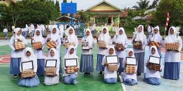 SMAN 1 Ranto Peureulak, Idi Gelar Kreatifitas Siswa - 2EF74C63 1D4E 407A A5A6 053B4421A5B4 | Aceh | Potret Online