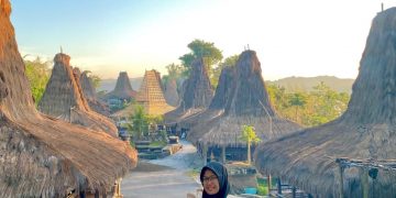 Untaian Sajak Cut Riska Ramazaniar - 70B4281B 127D 4A8E B7E7 A0332B126F10 | POTRET Budaya | Potret Online