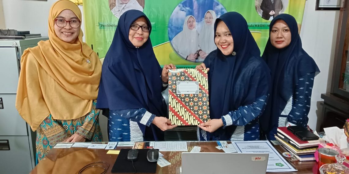 MAS Darul Ulum Buka Mapel Mandarin dan Riset