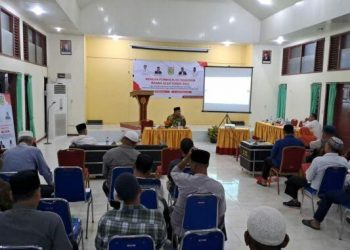 Bekali Muhtasib Gampong, Prof Syahrizal Abbas Berikan Materi Perdana