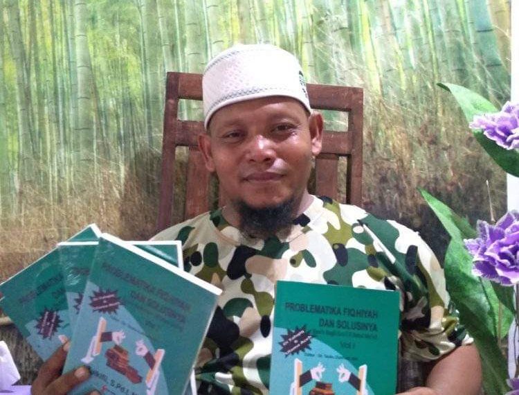 Guru MTsN 6 Aceh Utara, Putra Buloh Menulis Buku “Problematika Fiqhiyah dan Solusinya”