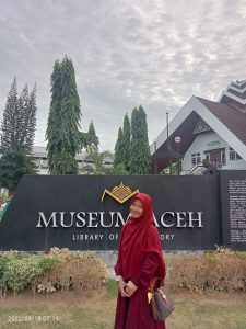 Puisi-Puisi Rindu - FF052B31 14E3 4620 B934 F407EFA039E7 | POTRET Budaya | Potret Online