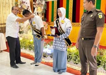 Kacabdin Bireun Bersama Kajari Seleksi Duta Pelajar Sadar Hukum, Ini Juaranya