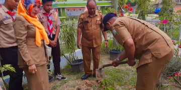 Kacabdindik Aceh Timur Bersama Gudep SMAN 1 Ranto Peureulak Tanam Pohon - 9682A13C E141 4EB5 98A5 4F70881B4FEE | Idi | Potret Online