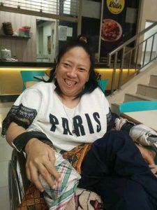 Untaian Sajak Riessa - EA61C824 DB3B 4707 BF13 E17FEEA7E2C8 | POTRET Budaya | Potret Online