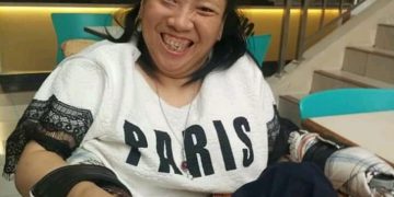 Untaian Sajak Riessa - EA61C824 DB3B 4707 BF13 E17FEEA7E2C8 | POTRET Budaya | Potret Online