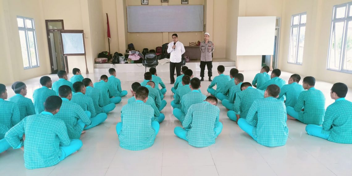 Polres Gayo Lues Bina Mental dan Karakter Siswa di SMAN 1 Blangkejeren