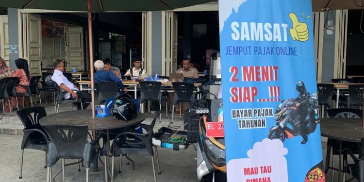 Realisasi PKB SAMSAT CEDAH (Cepat dan Mudah) Lhokseumawe Lampaui Target - 45DBFA57 B56D 4038 9465 403D4D0B7F84 | Lhokseumawe | Potret Online