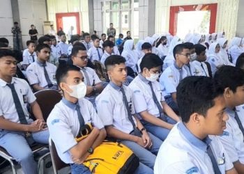 SMAN 3 Banda Aceh Prakarsai Diklat OSIS se-Kota Banda Aceh