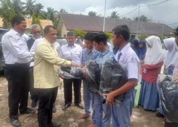 MKKS SMA Provinsi Aceh Salurkan Bantuan Korban Banjir di Aceh Selatan