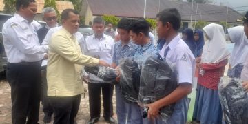 MKKS SMA Provinsi Aceh Salurkan Bantuan Korban Banjir di Aceh Selatan - 77C8632B E6CC 429E AD61 8E985315B0EA | Aceh Selatan | Potret Online