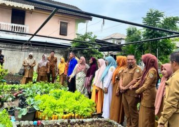 DPPKP Kota Banda Aceh Panen P2L di Gampong Lambhuk