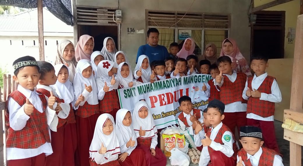 Membangun Sikap Peduli Anak  Terhadap Orang Miskin