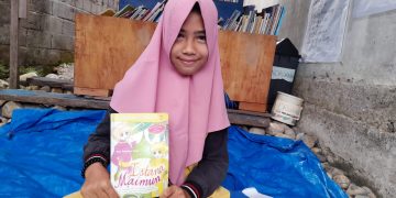 MENCINTAI DALAM DIAM - 732F23C8 F07B 45B9 81AC BABC70EE3ADA | POTRET Budaya | Potret Online