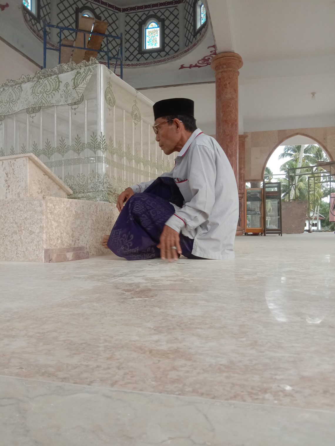 SEANDAINYA AKU TAK MENJADI GURU