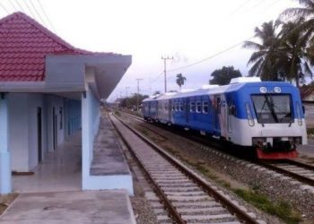 TUT……TUT……KAPAN KERETAKU   KEMBALI