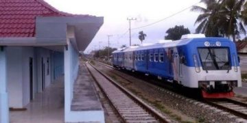 TUT……TUT……KAPAN KERETAKU   KEMBALI