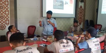 Karangan Khas - 470B6219 CE45 496D BFEF 1CF26ABB0018 | Bahasa | Potret Online