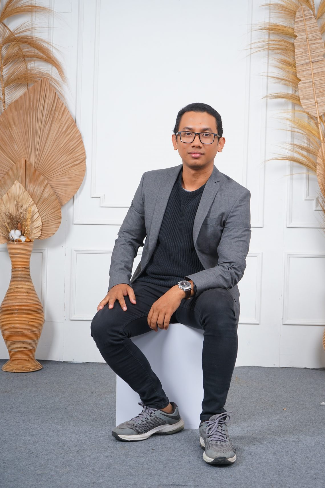 Belajar Bersepeda pada Belanda dalam Mengatasi Polusi dan Kematian Lalu Lintas pada Remaja.