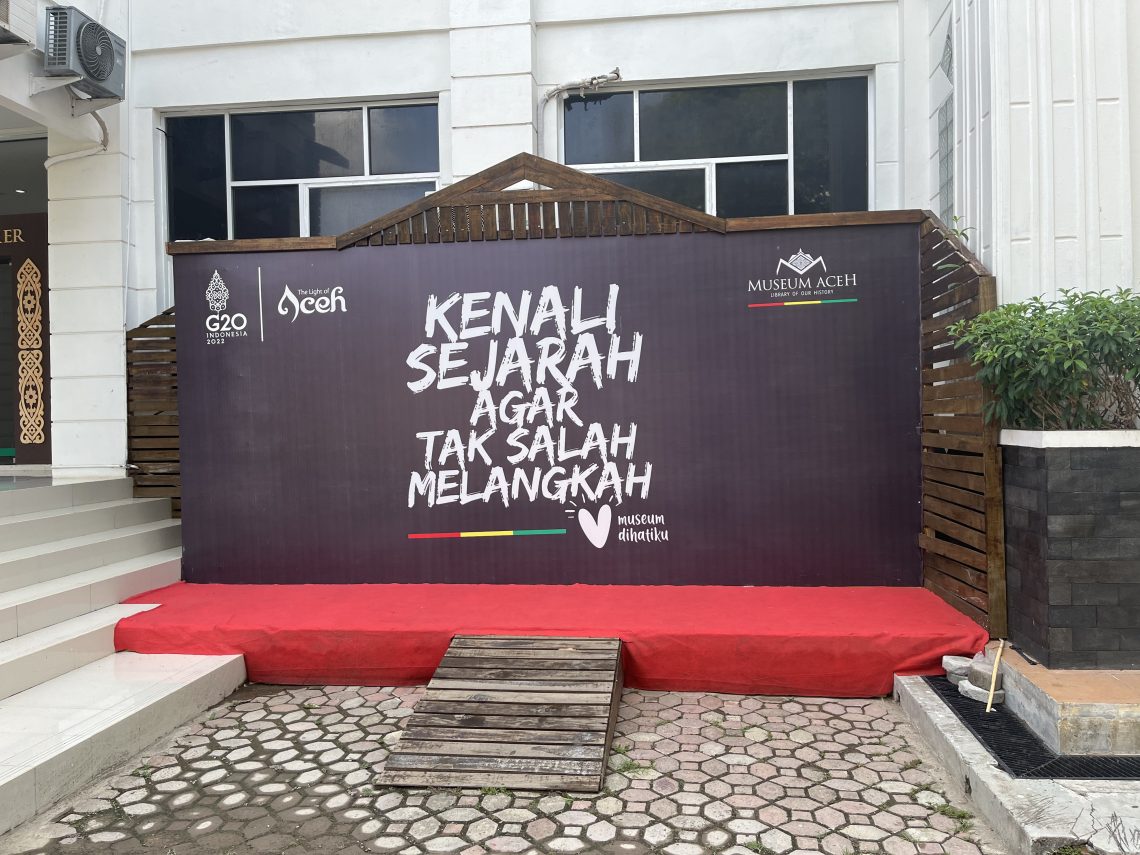 Sejarah Penghancuran Huruf Arab Melayu/Jawi dan Jawoe Oleh Penjajah Eropa