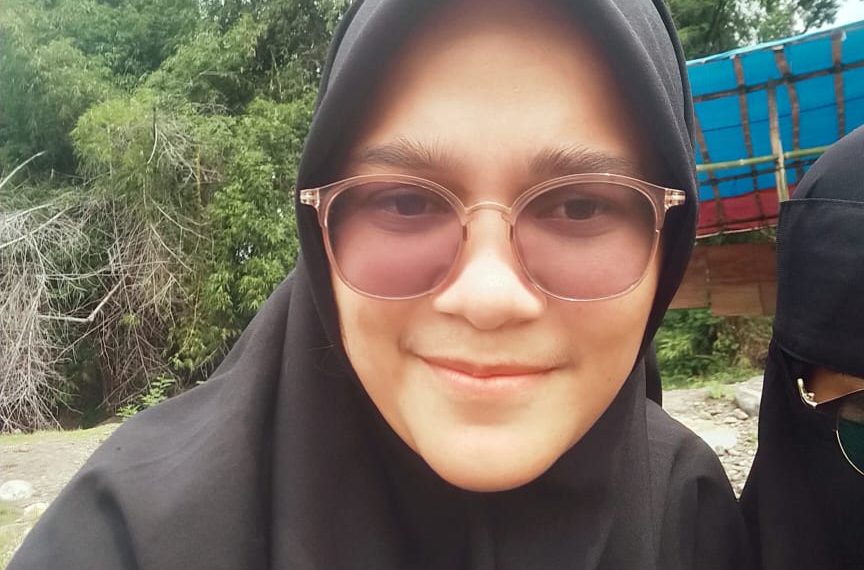 PERSAHABATAN AWAK AWAI