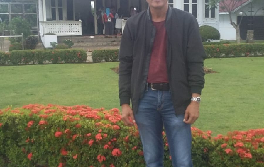 PESONA POLITIK DAN KORUPSI