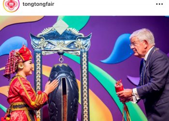 Sumbar Talenta Terpilih Menari di Depan Walikota Den Haag