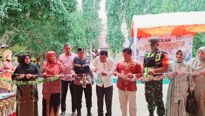 SMAN 1 Ingin Jaya, Aceh Beşar  Gelar Pameran dan Apresiasi Seni P5 - 7ec9978b 8b34 4bea 93ee 5f974982d4d8 | Banda Aceh | Potret Online