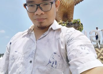 MEMBACA CATATAN KEBENCIAN