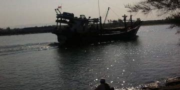 BAHTERA DI TENGAH BADAI - 7e3c53f2 8427 498e 9863 77113a9eb568 | POTRET Budaya | Potret Online