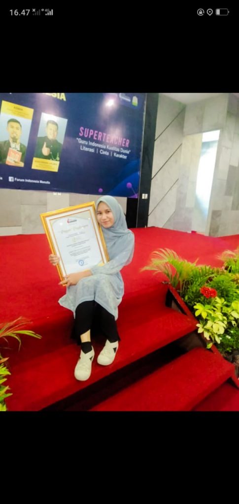 Memetik dan Berbagi Pengalaman Wisata Literasi Nasional 2024 Kepada Siswa dan Guru - 22fe8cd8 7bcf 4b13 833b 55edacd1e02f | Aceh | Potret Online