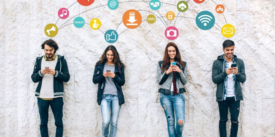 Pengaruh Media Sosial Terhadap Kesehatan Mental Generasi Z