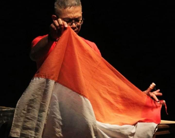 PENCOBLOSAN YANG MENGOYAK MERAH PUTIHKU