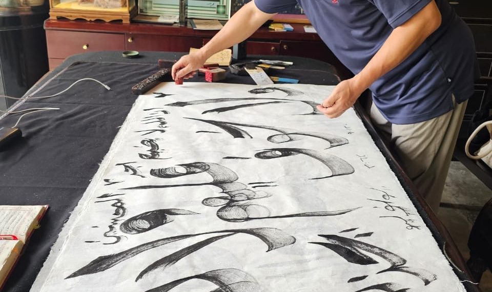 Pelukis Kaligrafi Cina Muslim Malaysia akan Meriahkan Pameran IMLF Dua di Padang