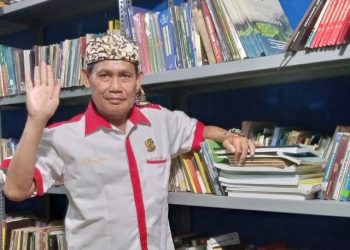 Jadilah Kritikus Sastra Yang Bijak