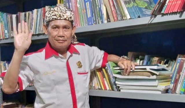 Jadilah Kritikus Sastra Yang Bijak