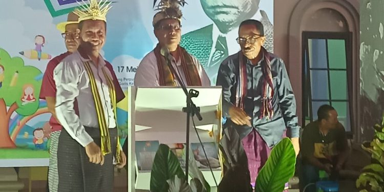 PENJABAT BUPATI LEMBATA BUKA FESTIVAL LITERASI LEMBATA 2024 - 39d3467a 8aa9 4d37 8d36 57fdc4635627 | Edukasi | Potret Online