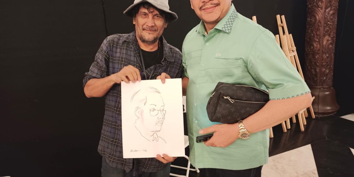 SUSAHNYA MEMIMPIN SENIMAN, JUGA PENULIS