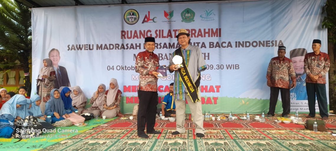 Berikan Motivasi dan Inspirasi, Duta Baca Indonesia Sambangi MIN 11 Banda Aceh