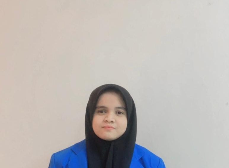 Celengan Kecil dan Alat Musik