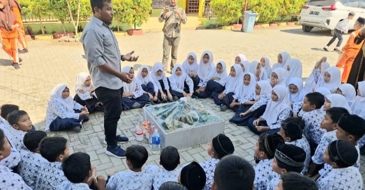 Dinas Energi dan Sumber Daya Mineral Aceh Sosialisasikan Kegeologian di MIN 11 Banda Aceh - 314171b6 35ad 4edd 8253 8331f3cb4106 | Aceh | Potret Online