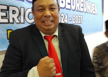 Sunyi dalam Keramaian Digital: Mengurai Alasan di Balik Diamnya Grup Alumni | Potret Online
