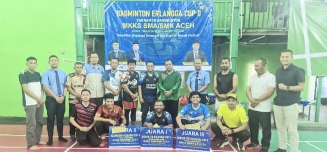 MKKS SMA dan SMK Aceh Zona 1 Gelar Turnamen Badminton Erlangga Cup II