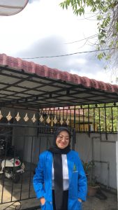 Dua Perempuan Paruh Baya, Bersalawat Mengais Rezeki - IMG_1728 | Artikel | Potret Online