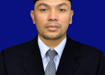 Om Bus-Syaikh Fadil: Pahlawan atau Pengumbar Janji?