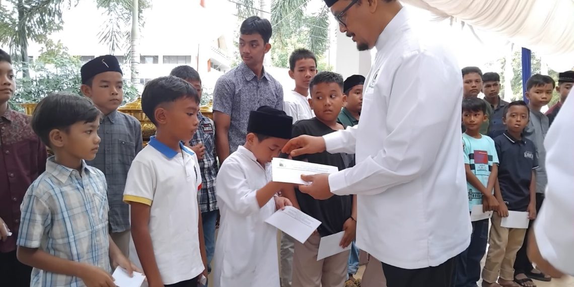 IPHI Aceh Santuni 50 Yatim